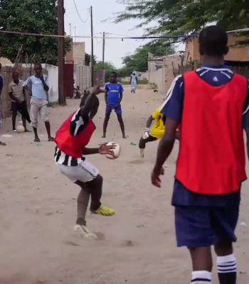 La Fondation UEFA pour l’enfance soutient les enfants des rues au Sénégal