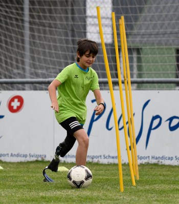 Football pour les enfants : le ballon tourne rond pour tout le monde !