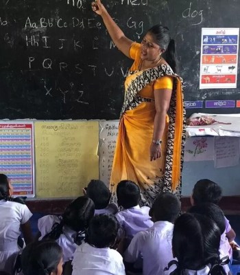 Rester pour jouer : réintégration dans le système scolaire grâce au sport