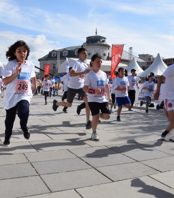 Promouvoir une éducation inclusive grâce à l’accès au sport