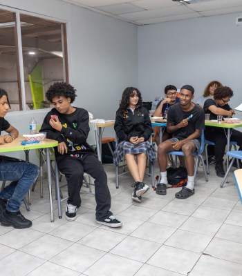 Fields of Hope (Terrains de l’espoir)