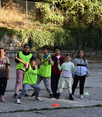 Nous visons, apprenons et jouons ensemble